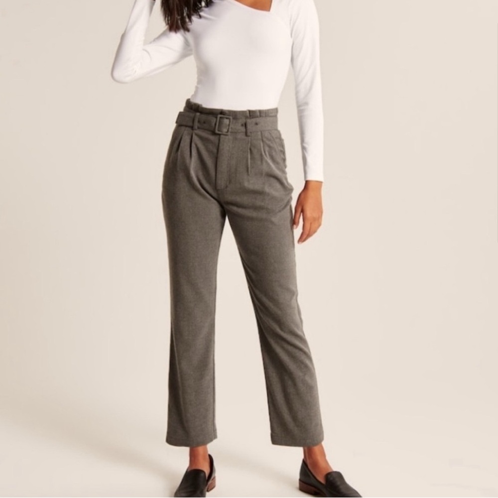 Abercrombie & Fitch Grey Belted Ankle Pant - Picture 2 of 6